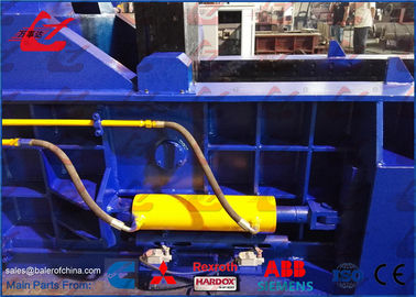 Υδραυλική να συσκευάσει απορρίματος μετάλλων συμπιεστών δοχείων αργιλίου UBC μηχανή 250 X 250mm μέγεθος δεμάτων